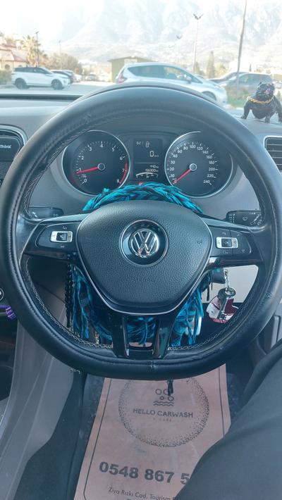Volkswagen Polo — 9
