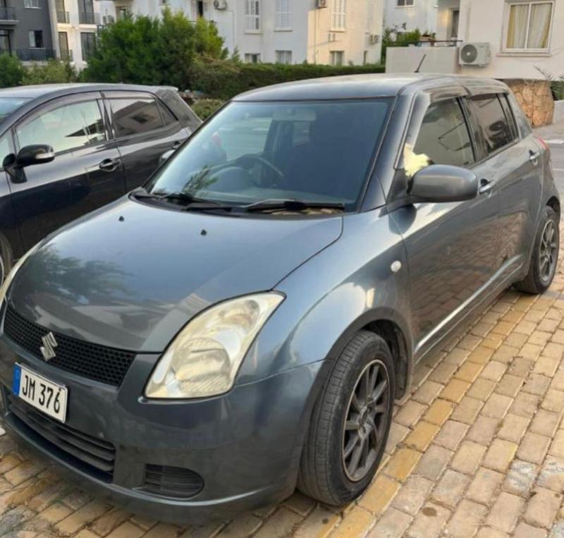 Suzuki Swift — 1/6