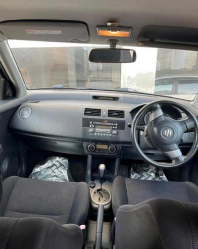 Suzuki Swift — 6