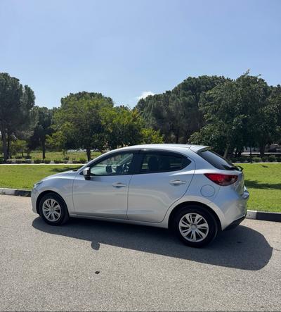Mazda 2 — 3