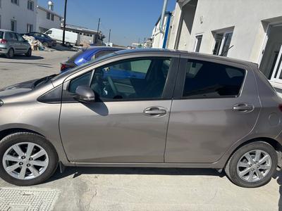 Toyota Yaris — 3