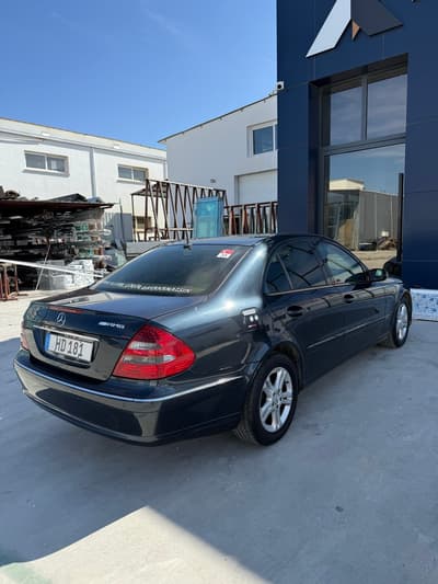 Mercedes-Benz E 200 — 3