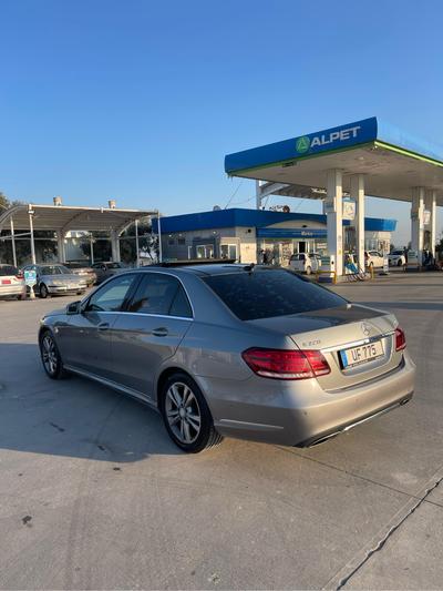 Mercedes-Benz E 220 — 3