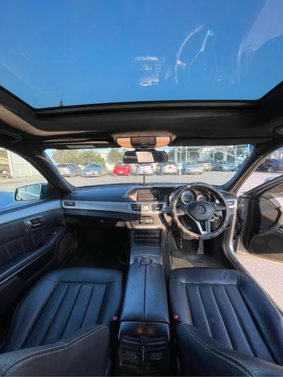 Mercedes-Benz E 220 — 8