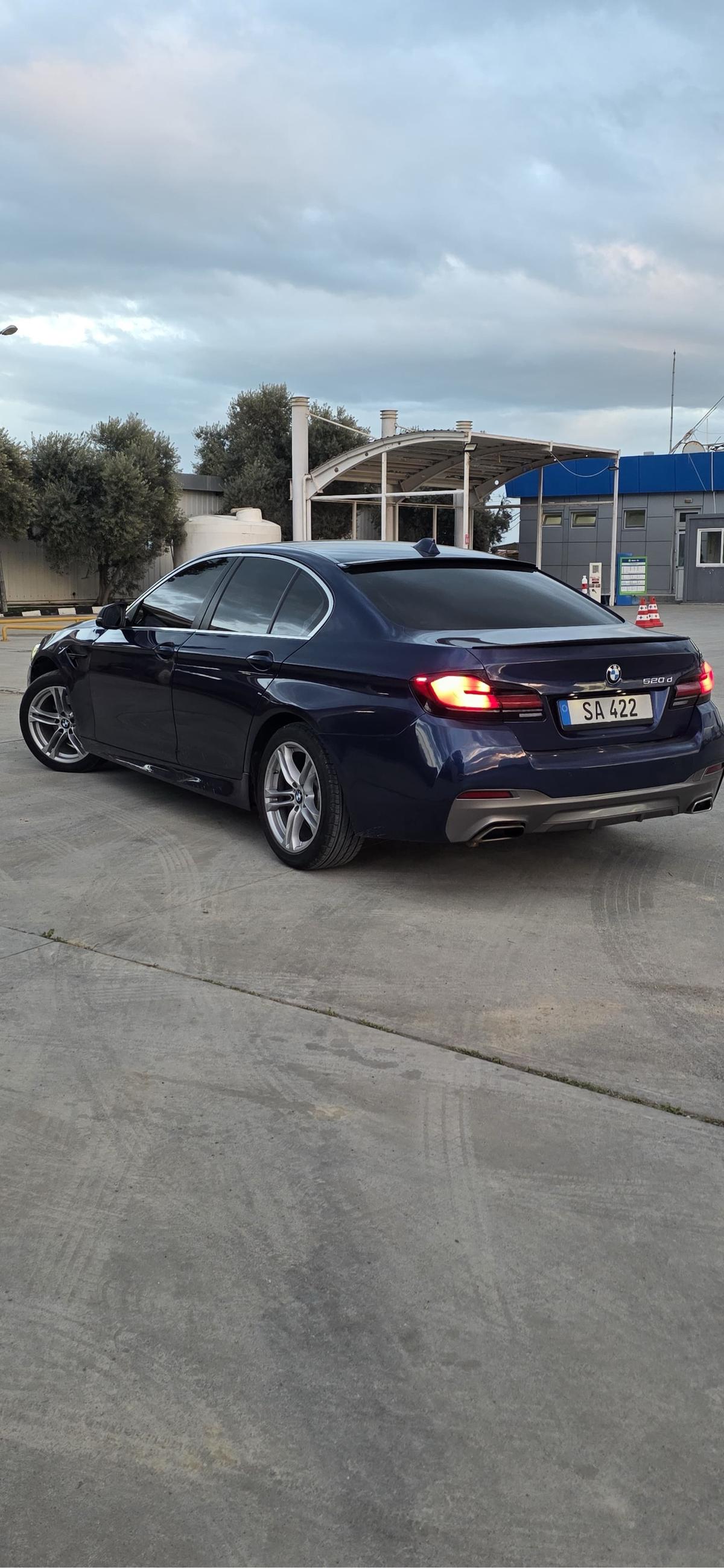 2016 BMW 520d 7