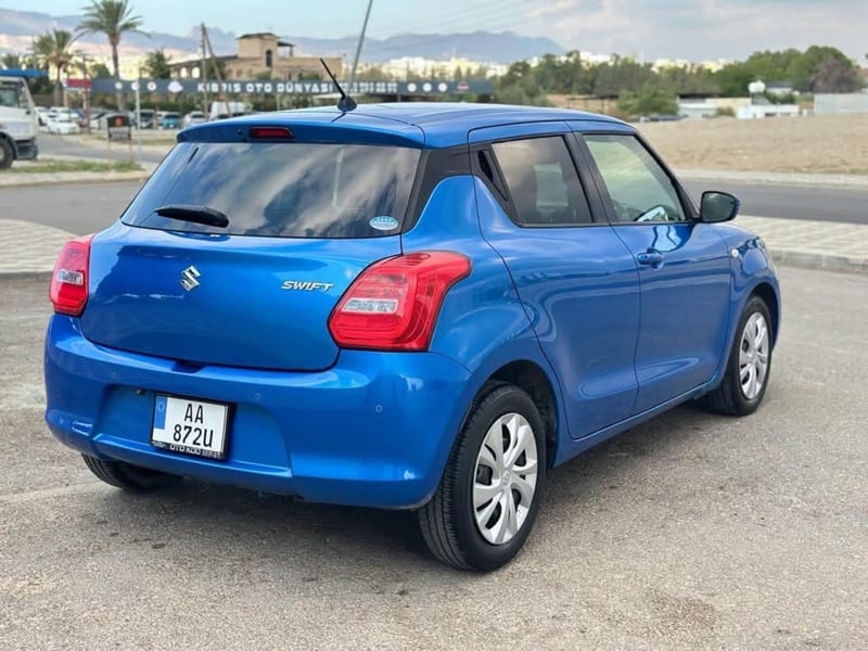 Suzuki Swift — 4