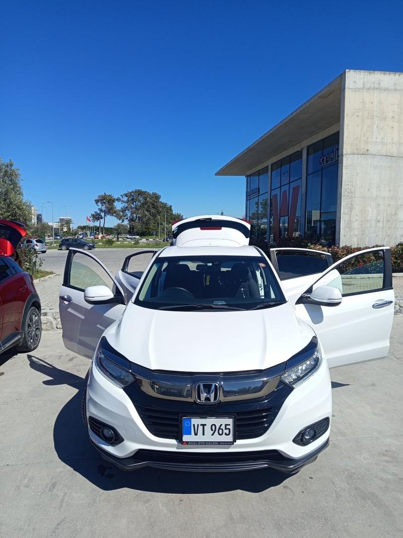 Honda Vezel — 1/5