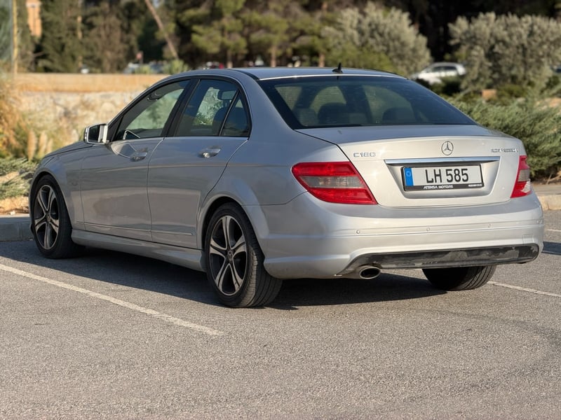 Mercedes-Benz C 180 — 4