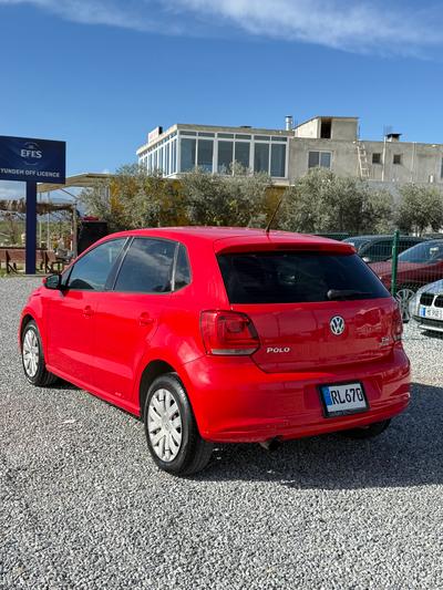 Volkswagen Polo — 4