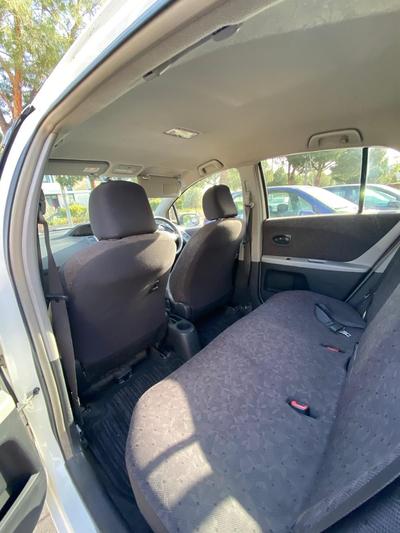 Toyota Vitz — 6