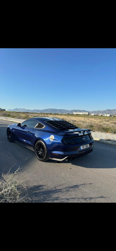 Ford Mustang — 3