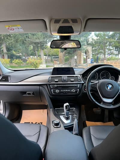 BMW  F30 — 7