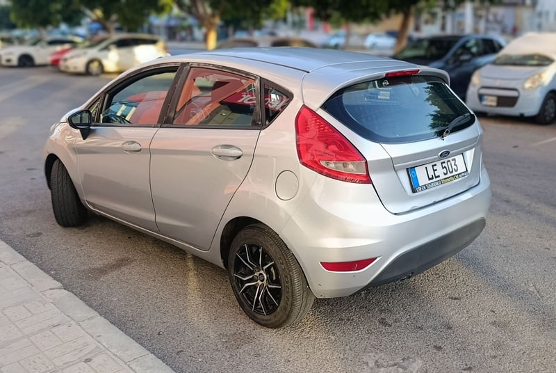 Ford Fiesta — 3