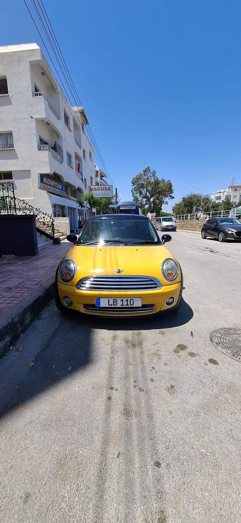 Mini Cooper — 1/6