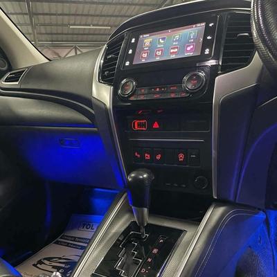 Mitsubishi L200 — 8