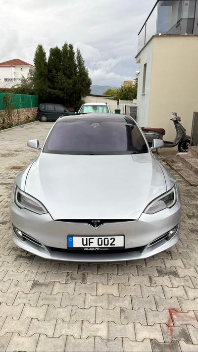 Tesla Model S — 6