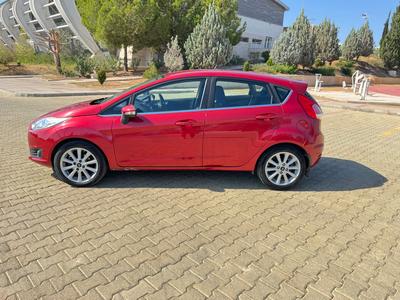Ford Fiesta — 2