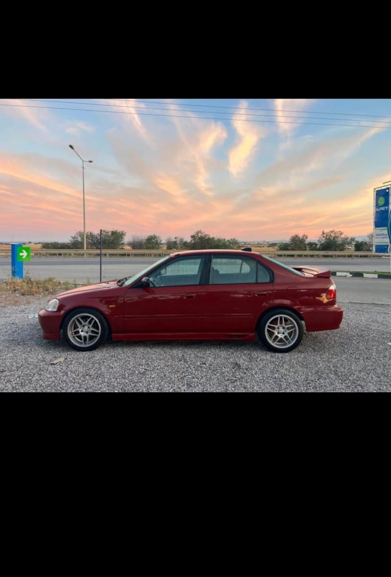 Honda Civic — 3