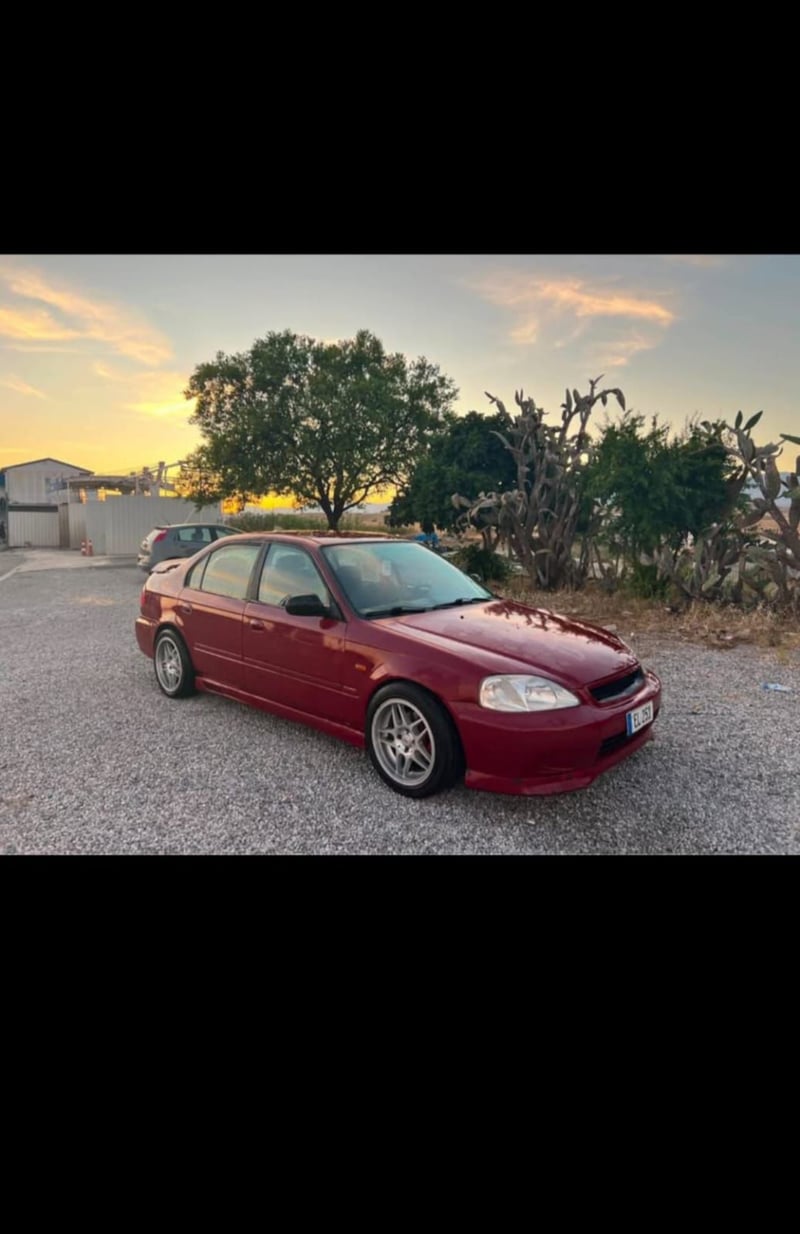 Honda Civic — 4
