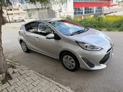 Toyota Aqua — 5