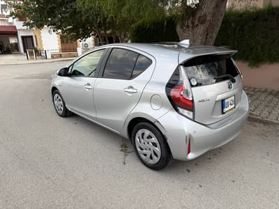 Toyota Aqua — 9