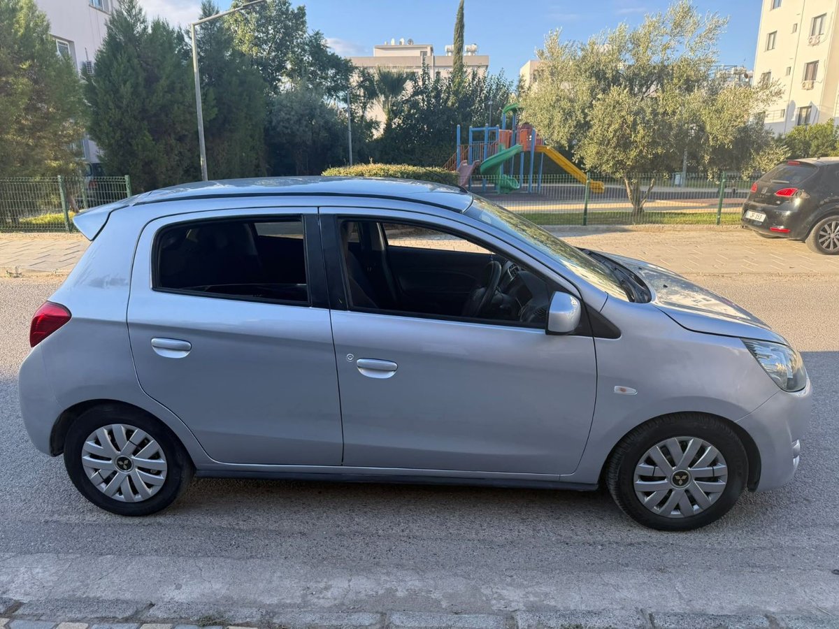 2013 Mitsubishi Mirage 2