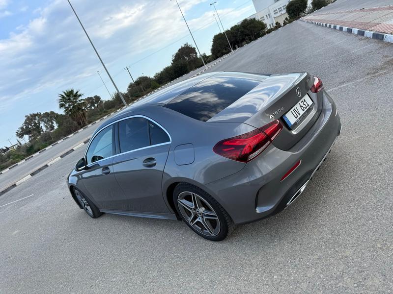 Mercedes-Benz A 180 — 1/5