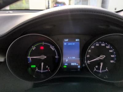 Toyota C-HR — 10