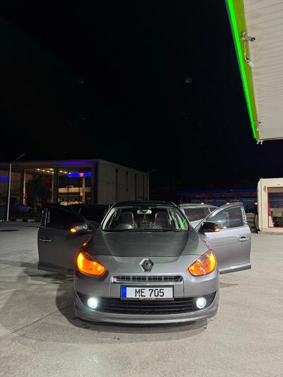 Renault Fluence — 5