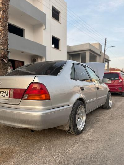 Toyota Corolla — 5