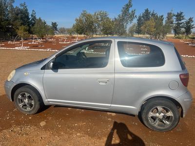 Toyota Vitz — 2