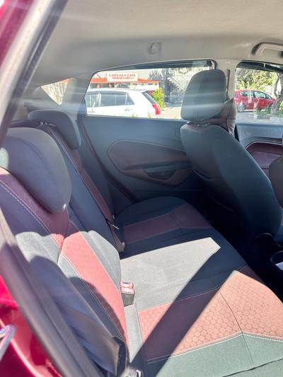 Ford Fiesta — 6