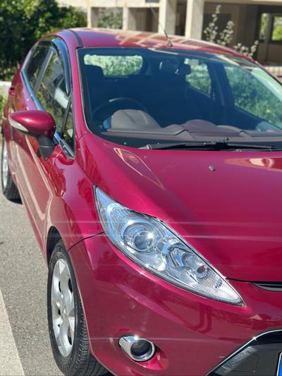 Ford Fiesta — 9