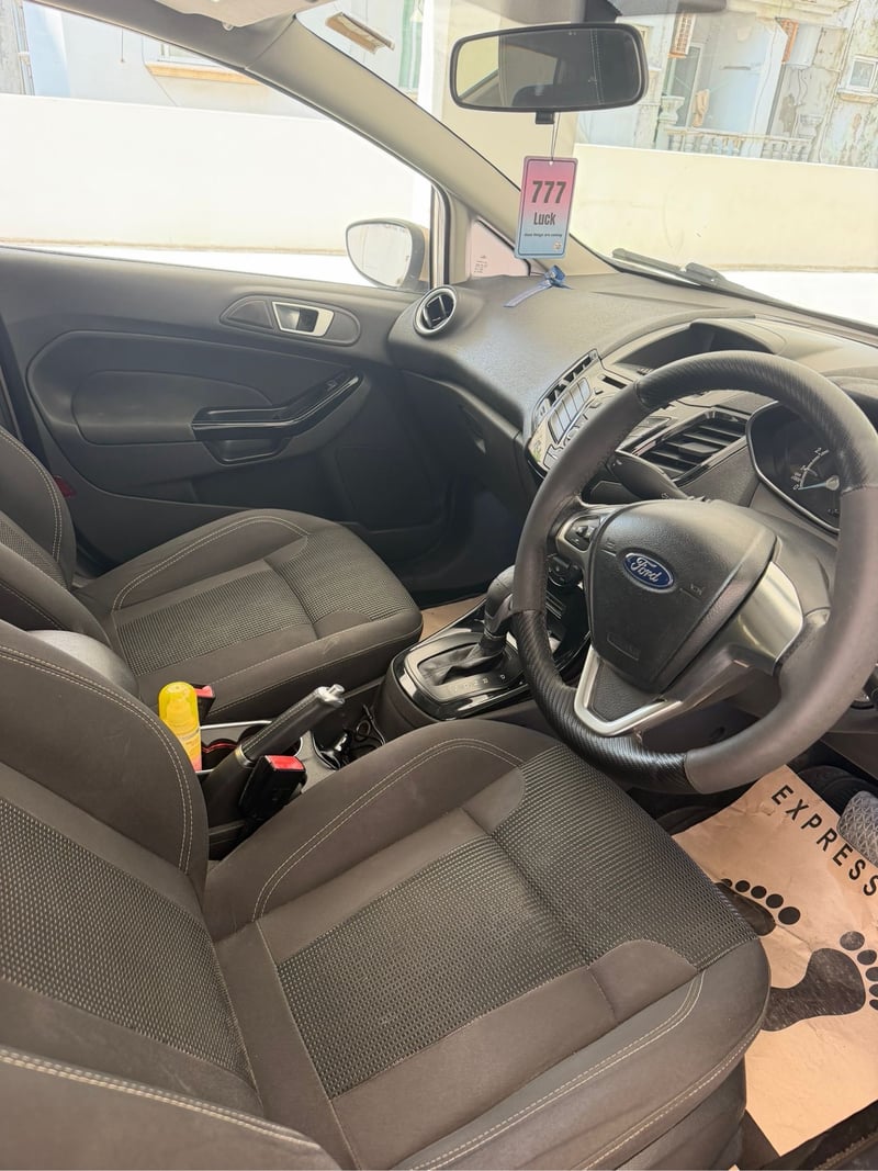 Ford Fiesta — 3