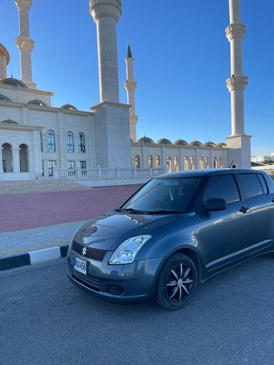 Suzuki Swift — 2