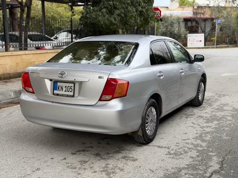 Toyota Axio — 4