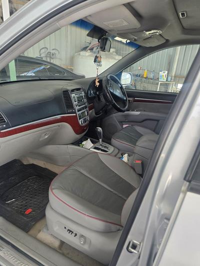 Hyundai Santa Fe — 5