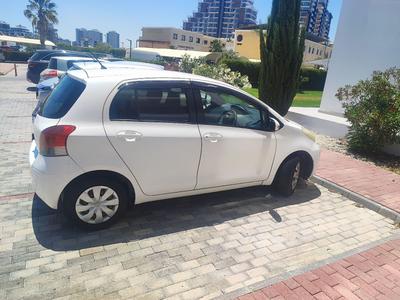 Toyota Vitz — 5