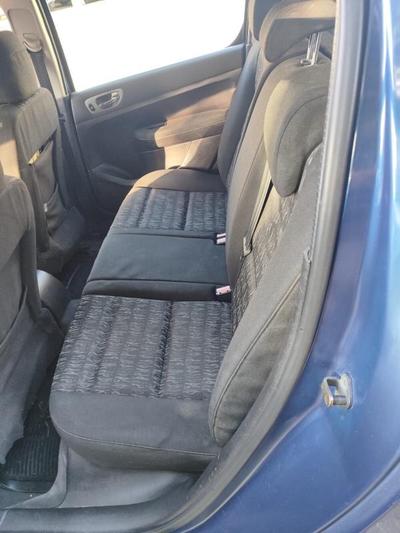 Peugeot 307 — 4