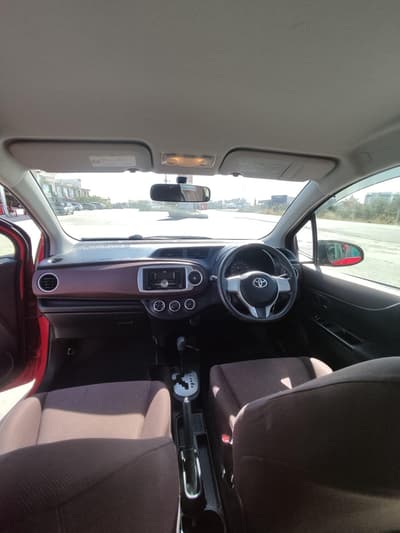 Toyota Vitz — 2