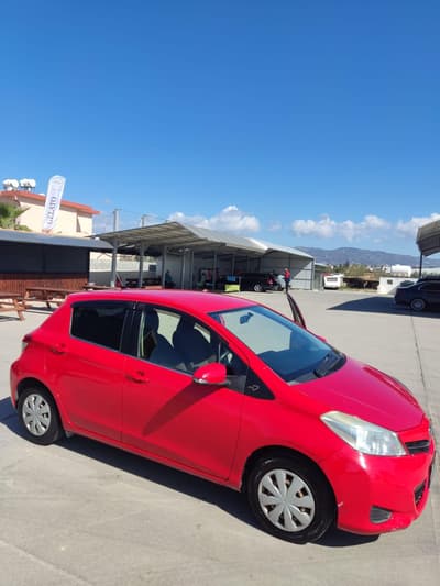 Toyota Vitz — 6