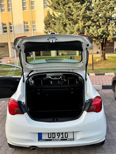 Vauxhall Corsa — 4