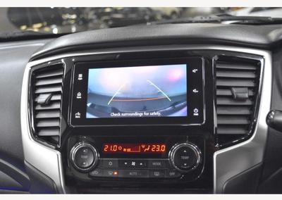 Mitsubishi L200 — 4