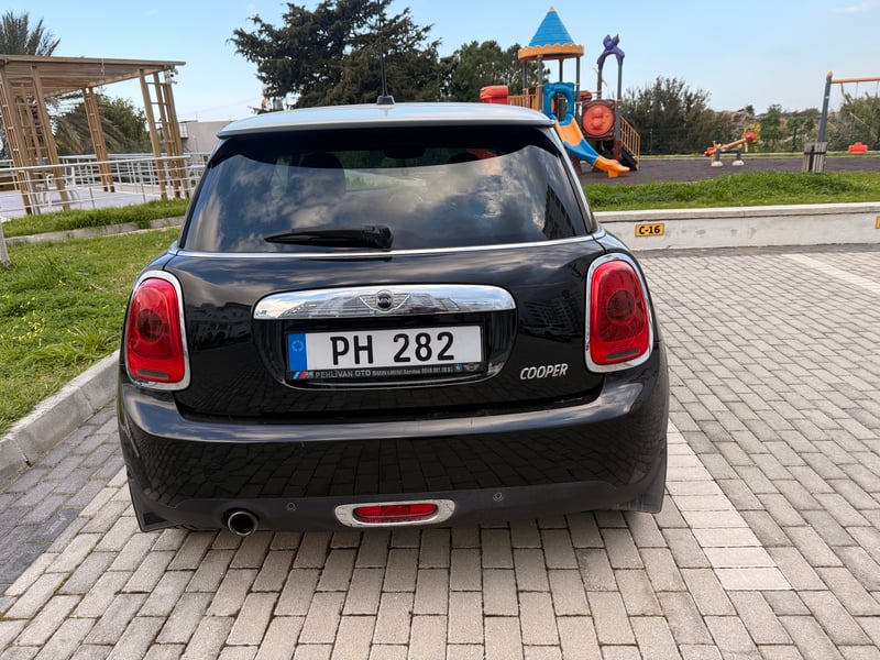 Mini Cooper — 5