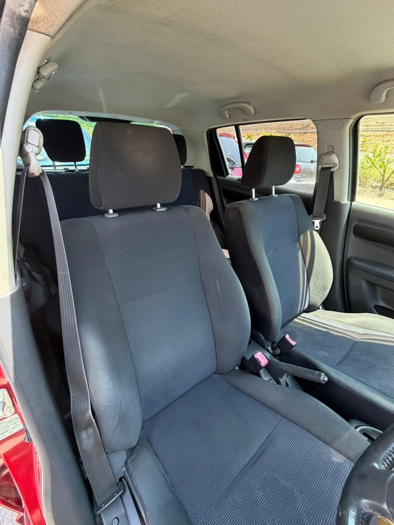Suzuki Swift — 6