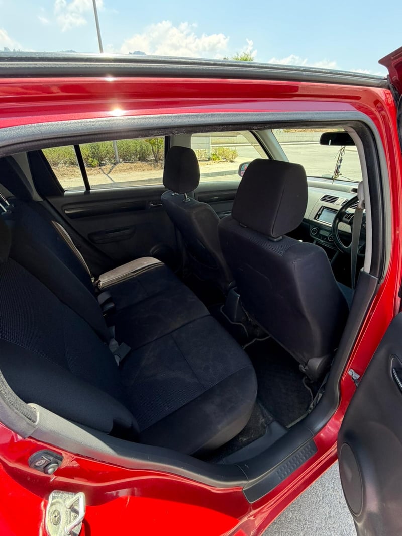 Suzuki Swift — 9
