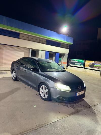 Volkswagen Jetta — 5