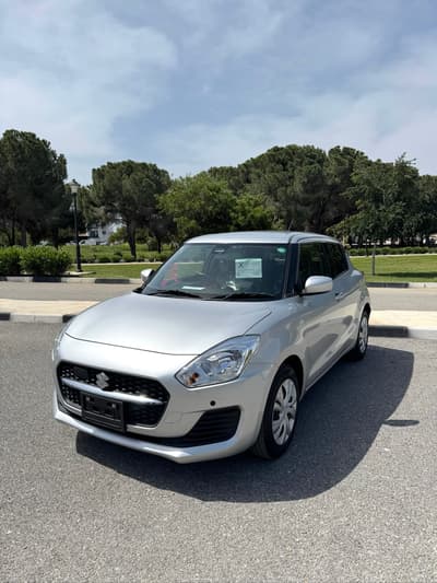 Suzuki Swift — 1
