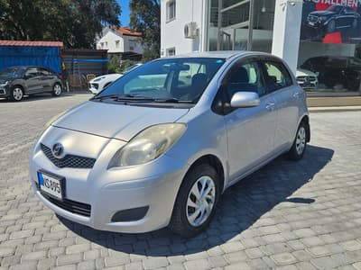 Toyota Vitz — 6