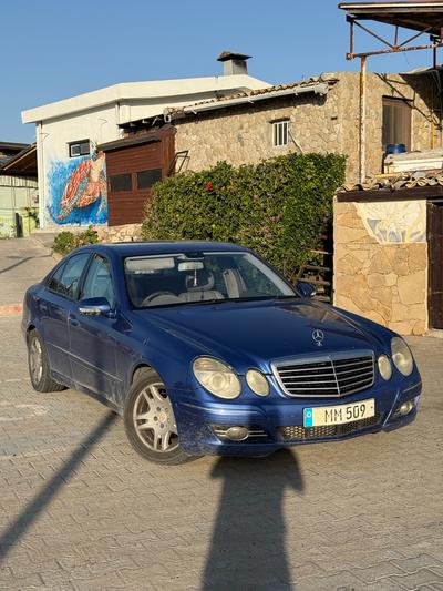 Mercedes-Benz E 220 — 2